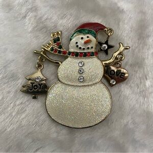 🍀KG Festive Snowman Brooch with Joy and Love Charms